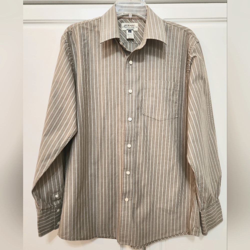 Mens Long sleeve button front shirt